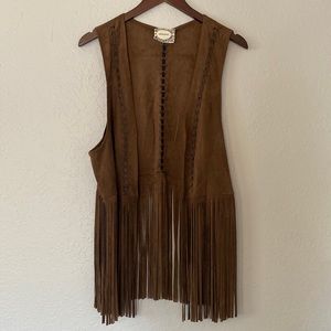 Western Style Vest with Fringe And Accents